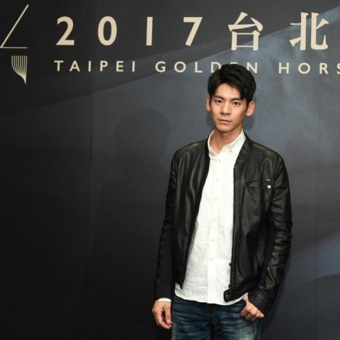 林柏宏首次公开揭秘成年后扛家计偿还多笔债务细节,亲口否认辱骂父亲“流浪狗”!