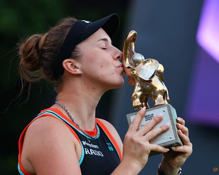 Noskova beats Pegula to lift Berlin Open trophy
