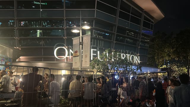 又一区域爆满关闭 富丽顿濒水区目前禁止公众进入