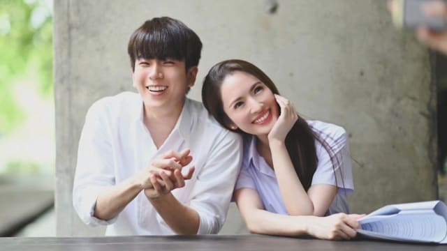 回应与大16岁Aff的恋情　泰星Nonkul：不想让姐姐等太久 