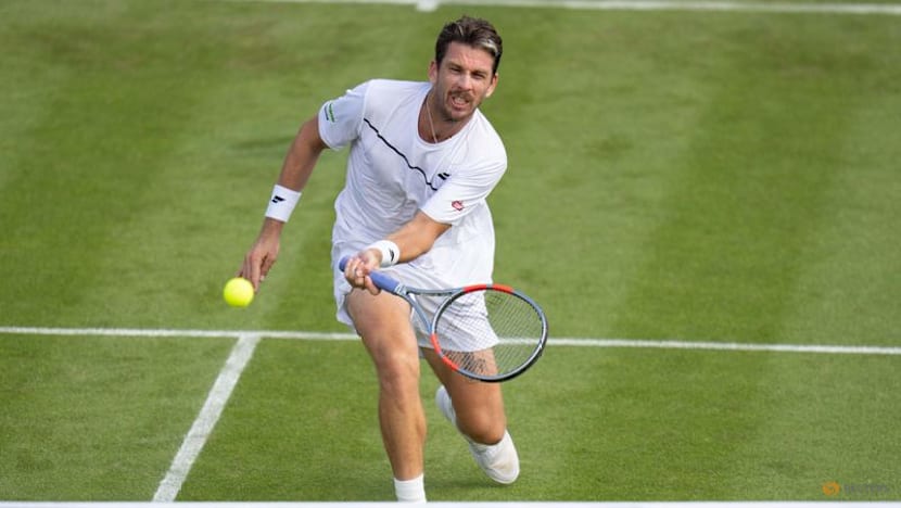 Boulter loss continues British slump, but Swan stops the rot