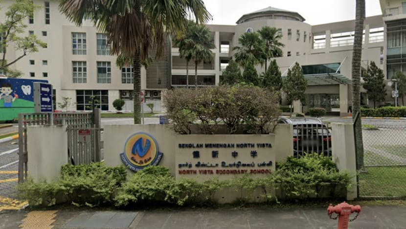 #trending: Anonymous Google Maps admins dish out sassy retorts to negative reviews of two schools in S'pore, bemusing netizens