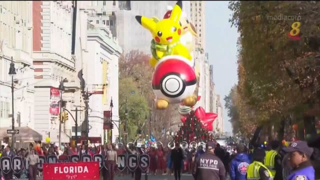 美国接连致命枪击案让感恩节蒙上阴影 拜登再吁管控枪械