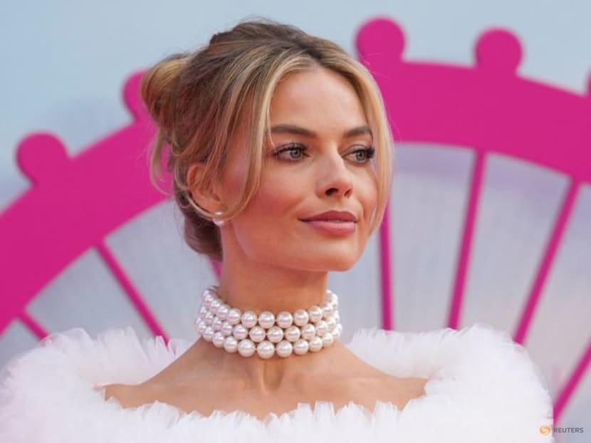Margot Robbie and Colin Farrell to star in A Big Bold Beautiful Journey with Pachinko director Kogonada