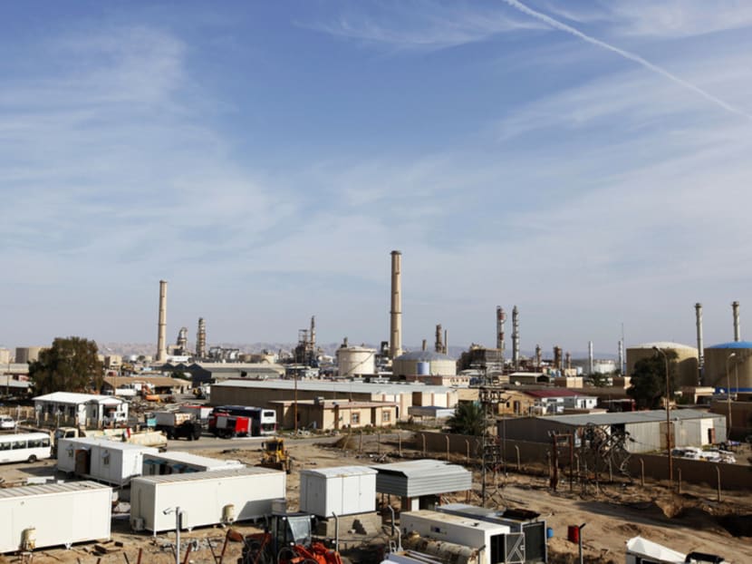 ISIS Inc: How oil fuels the jihadi terrorists ISIS Inc: How oil fuels the jihadi terrorists