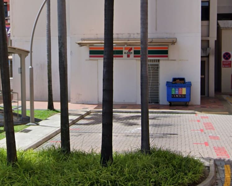 Knife-wielding teen charged with robbing 7-Eleven store in Sengkang of cigarettes, burger