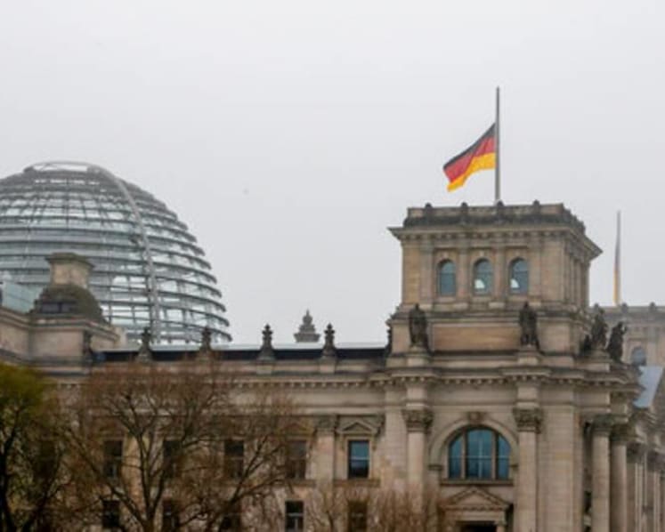 Germany remembers nearly 80,000 dead in COVID-19 pandemic