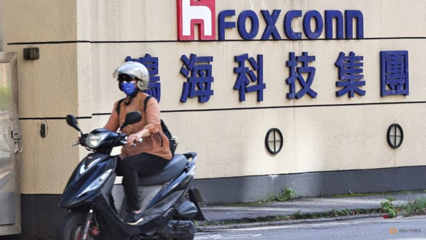 Foxconn says Oct revenue +8.59% y/y, Q4 outlook good Foxconn says Oct revenue +8.59% y/y, Q4 outlook good