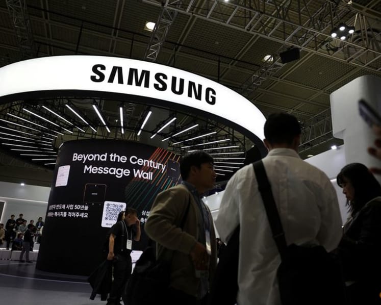 Exclusive-Samsung cuts US jobs, offers relocations ahead of HQ move