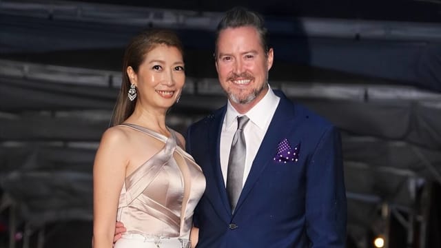 夏克立曾因吵架离家一个月　黄嘉千跪地痛哭