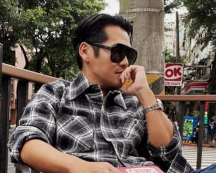 Singer Gary Chaw saves stray dog hit by car, wants to find person responsible
