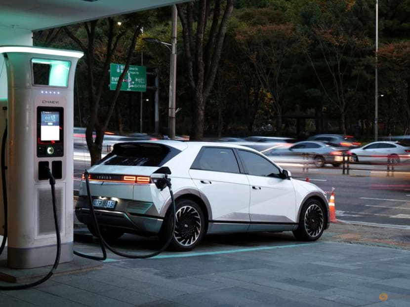 FILE PHOTO: A Hyundai Ioniq 5 electric vehicle is charged at Chaevi Stay Charging Station in Seoul, South Korea, October 18, 2023. REUTERS/Kim Hong-Ji/File Photo FILE PHOTO: A Hyundai Ioniq 5 electric vehicle is charged at Chaevi Stay Charging Station in Seoul, South Korea, October 18, 2023. REUTERS/Kim Hong-Ji/File Photo