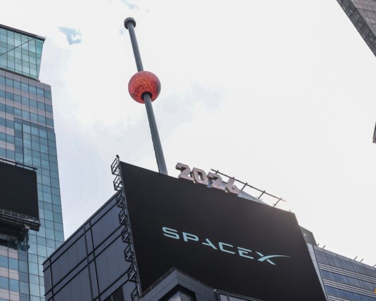 SpaceX locks in $60 billion Cursor deal to close gap with rivals in AI coding race