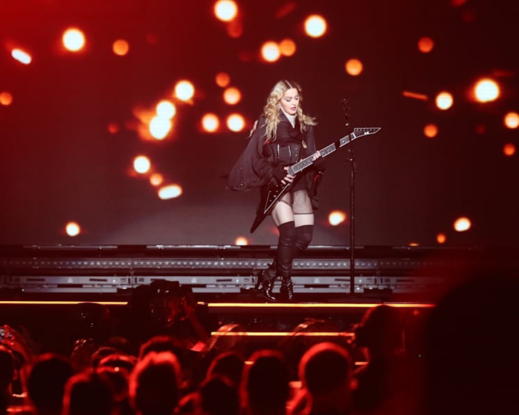 Madonna sticks to the script at her concert