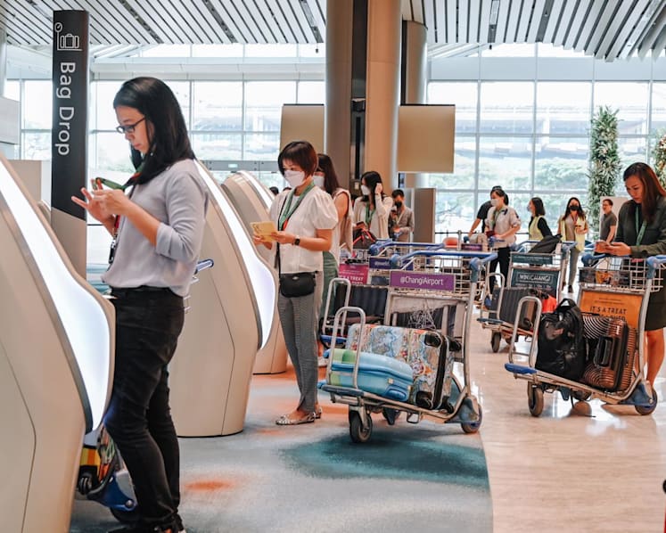 Aviation industry to hire 4,000 more workers by end-2022, taking total to 90% of pre-COVID workforce: Iswaran