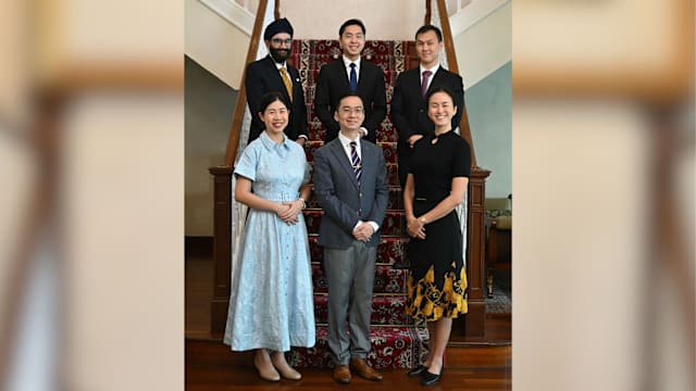 柯婷文和王辰威等六人 获颁李光耀奖学金