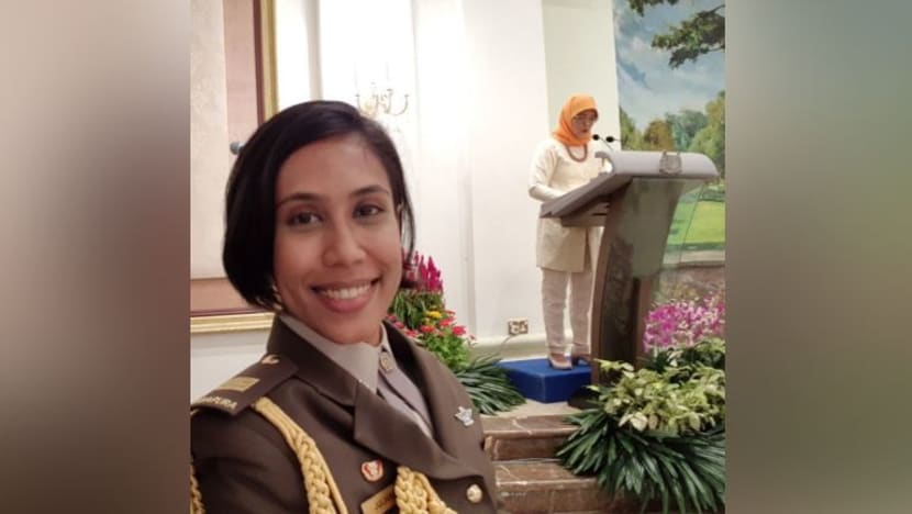 Adikong Presiden Halimah, CPT Julianah Jamal, antara pegawai wanita SAF pertama berjaya tamatkan kursus GCC