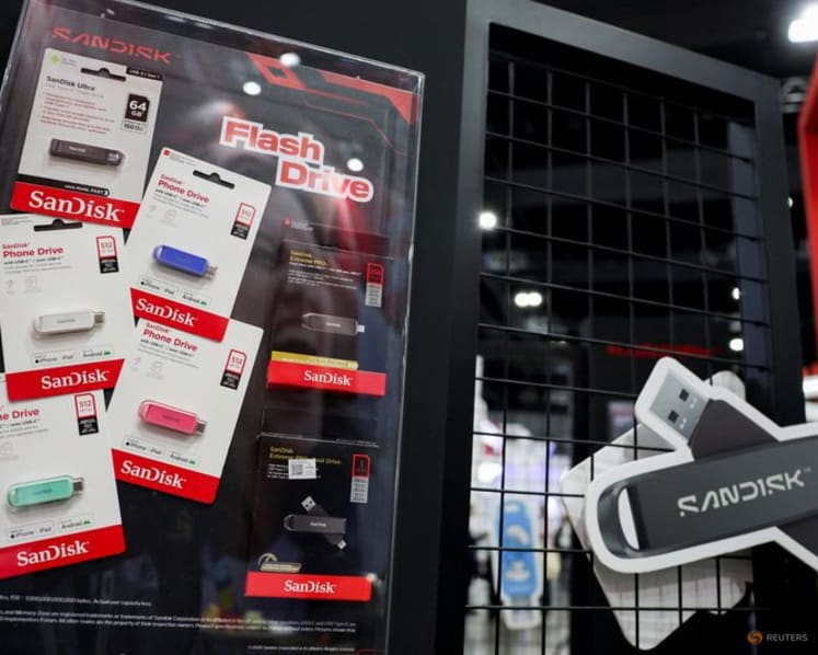 Sandisk forecasts upbeat quarterly revenue on AI-driven demand
