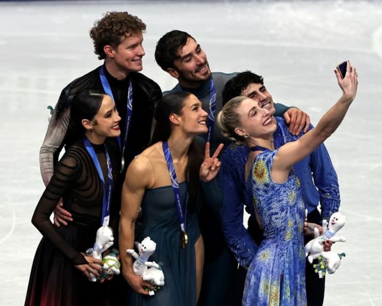 Figure skating-France duo Fournier Beaudry and Cizeron capture Olympic ice dance gold