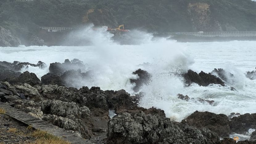 Worst of New Zealand's wild weather passes, cleanup begins