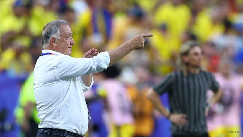 Curacao can trouble any rival after Ecuador draw, Advocaat says