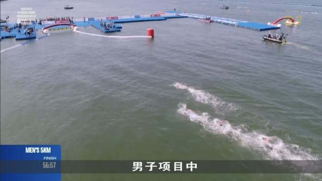 德国名将再摘男子五公里公开水域游泳冠军
