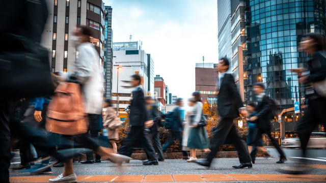 日本实际工资连续23个月下滑 2月份年比减1.3%