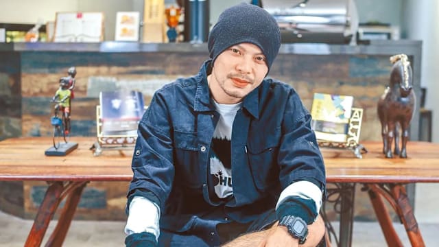 看到黄明志指谢侑芯“职业不分贵贱”，谢薇安傻眼了！