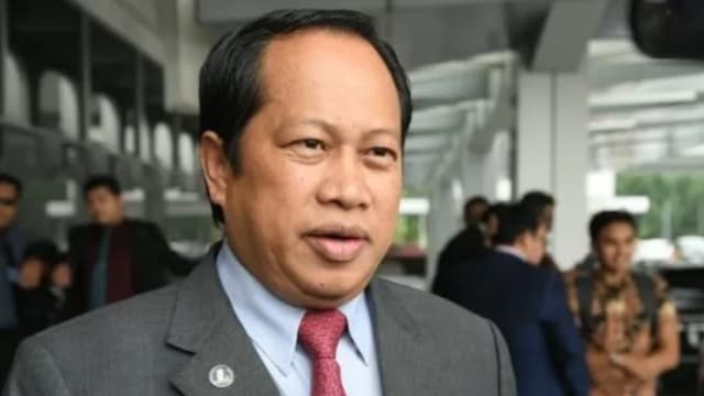 马国巫统总秘书开除四名擅自参选议员党籍