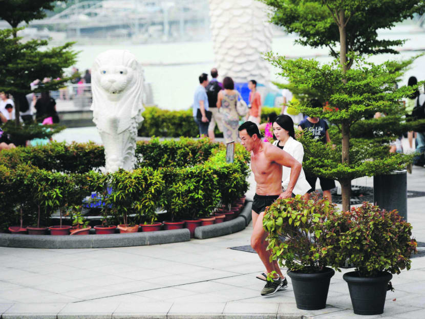 MediaCorp stars got topless in public … again