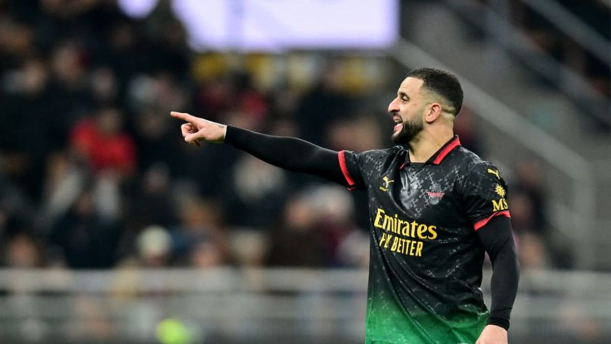 Walker out of Milan's trip to Torino, says boss Conceicao