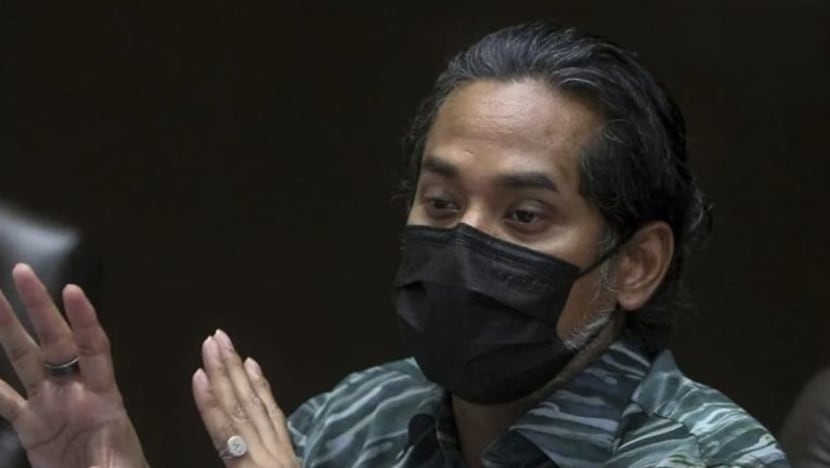 Khairy fail saman fitnah terhadap Lokman Noor Adam, Ustaz Abu Syafiq berhubung isu vaksin COVID-19