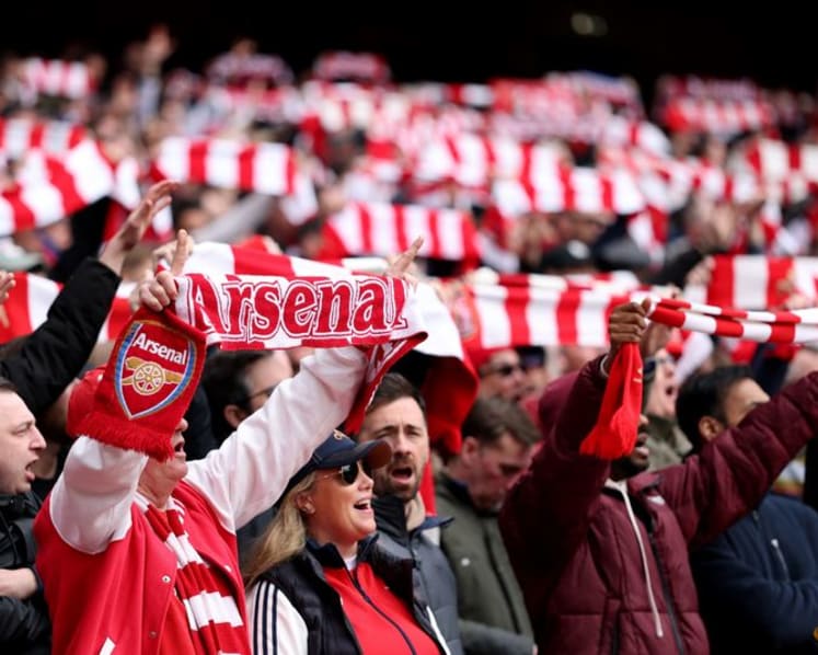 Title up for grabs as Man City and Arsenal prepare for crunch clash