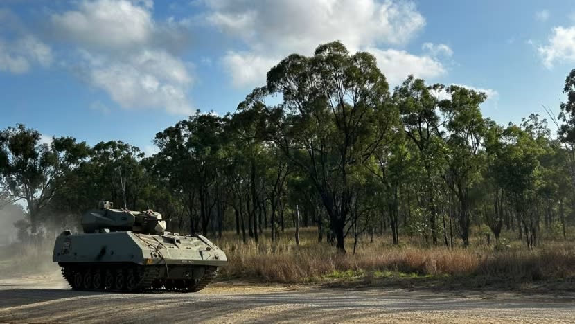 12 askar SAF cedera selepas kenderaan tempur berperisai Hunter bertembung semasa Latihan Wallaby