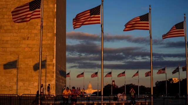 美国政府停摆第三周 已有4108名联邦雇员被裁退