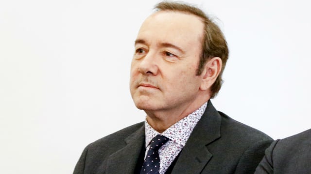 9项性侵指控判无罪　Kevin Spacey泪洒法庭