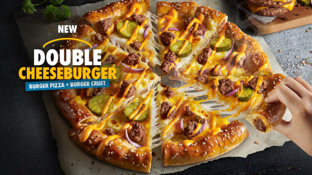 【送礼】Domino's Double Cheeseburger Pizza套餐
