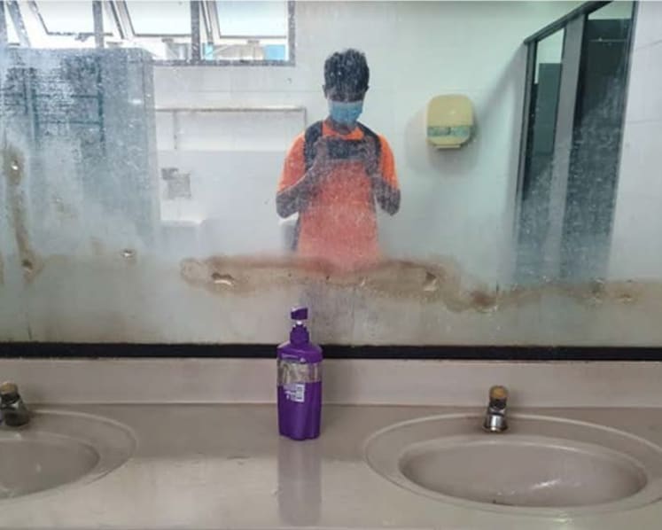 Toilets at coffee shops, hawker centres have become dirtier since 2016: SMU study