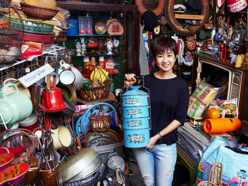The Singaporean giving 10,000 unwanted items a new lease of life at her vintage shop The Singaporean giving 10,000 unwanted items a new lease of life at her vintage shop