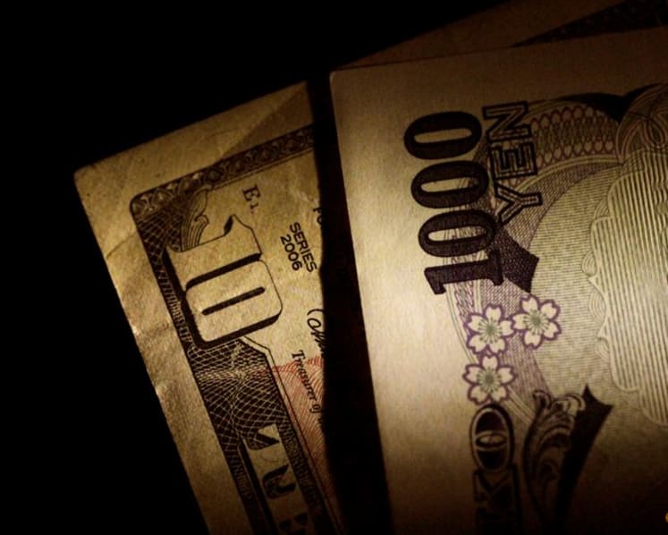 Dollar slips against yen as intervention risks drag