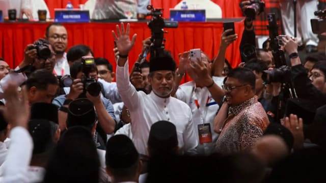 约两年前被党开除 前巫青团长凯里今出席巫统大会