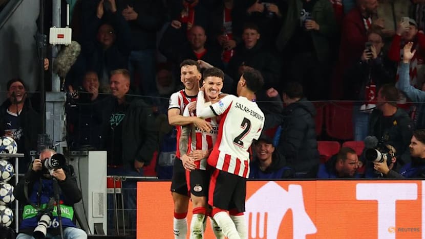 PSV come from behind to hand Napoli six of the best