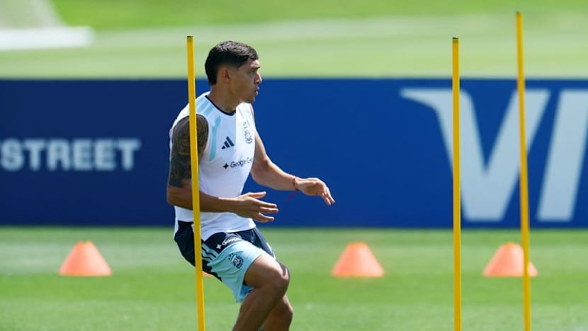 Argentina select Molina to replace Montiel for Austria clash