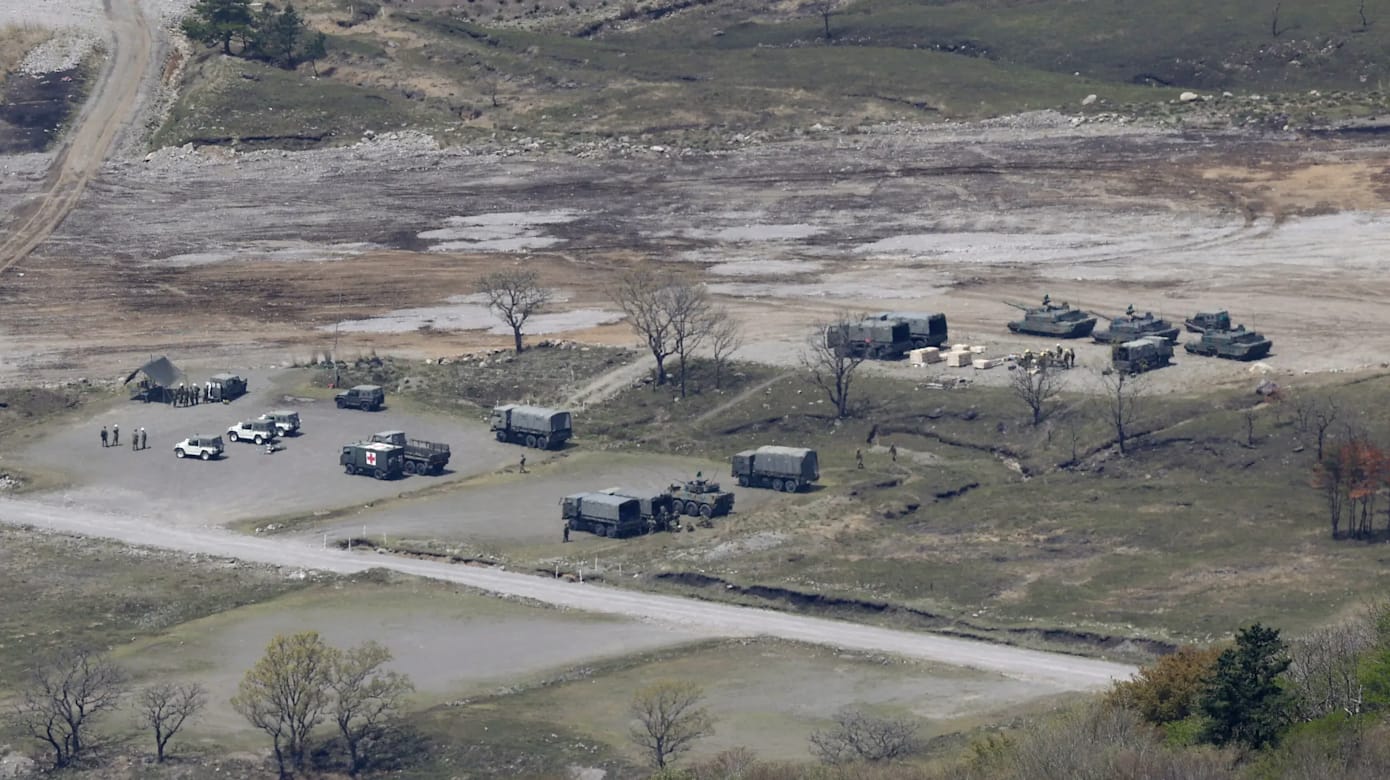 日本军演罕见事故 炮弹坦克内爆炸酿三死一伤