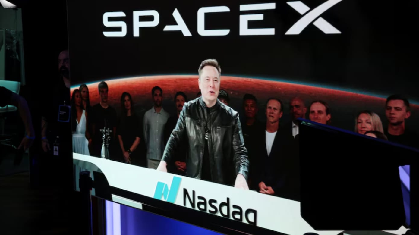 SpaceX挂牌首日股价大涨19% 市值突破2万1000亿美元