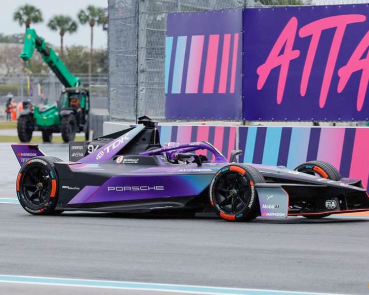 Nine drivers still in the hunt ahead of Formula E title decider
