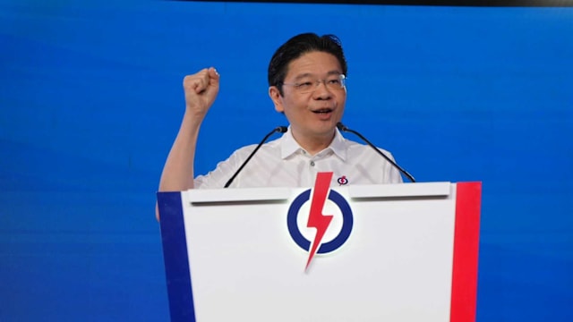 黄总理：青年或认为行动党“强大”不需要支持 但面对全球竞争 新加坡才是“弱者”