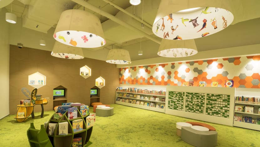 I Had 30 Minutes At The Library To Borrow Books And Make Sure My Kids Don’t Break The New Normal Rules