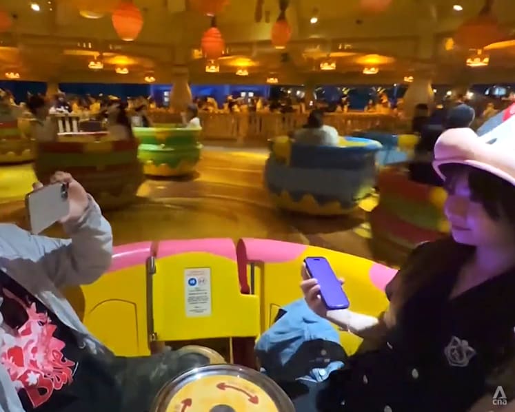 Rise of the travel buddy trend in China