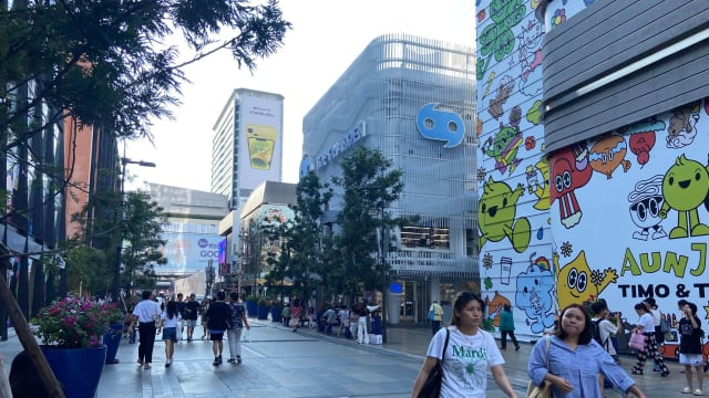 改头换面向游客招手 暹罗广场注入新活力
